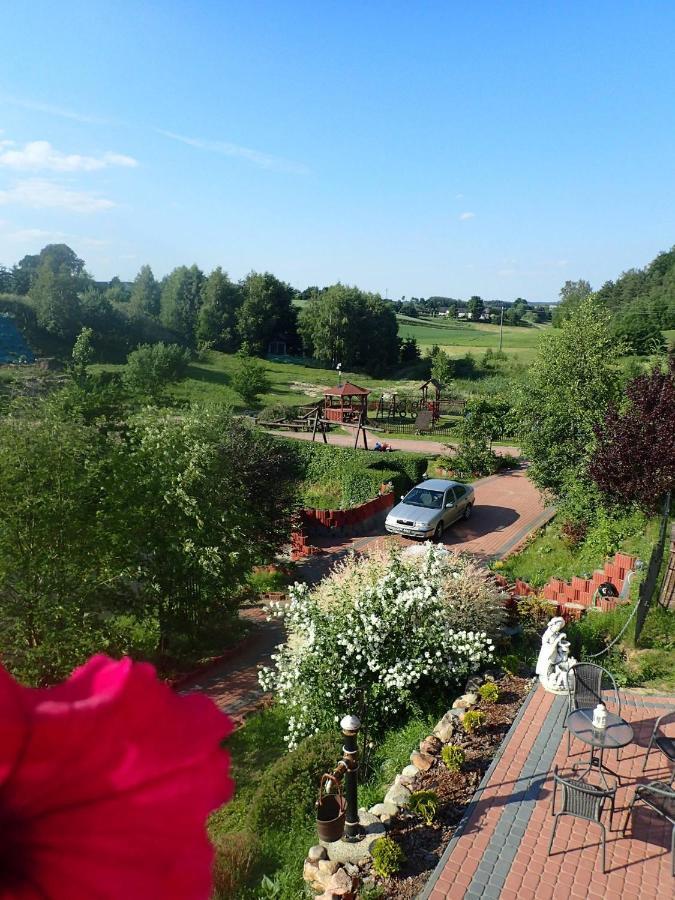 Resort Holiday Natural - Gosciniec Zacisze 切米诺 外观 照片