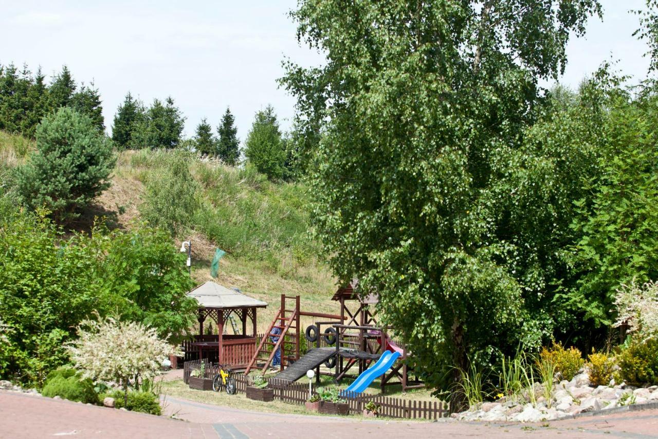 Resort Holiday Natural - Gosciniec Zacisze 切米诺 外观 照片